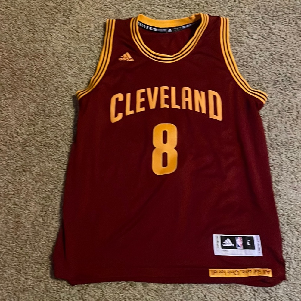 Clevland cavaliers jersey